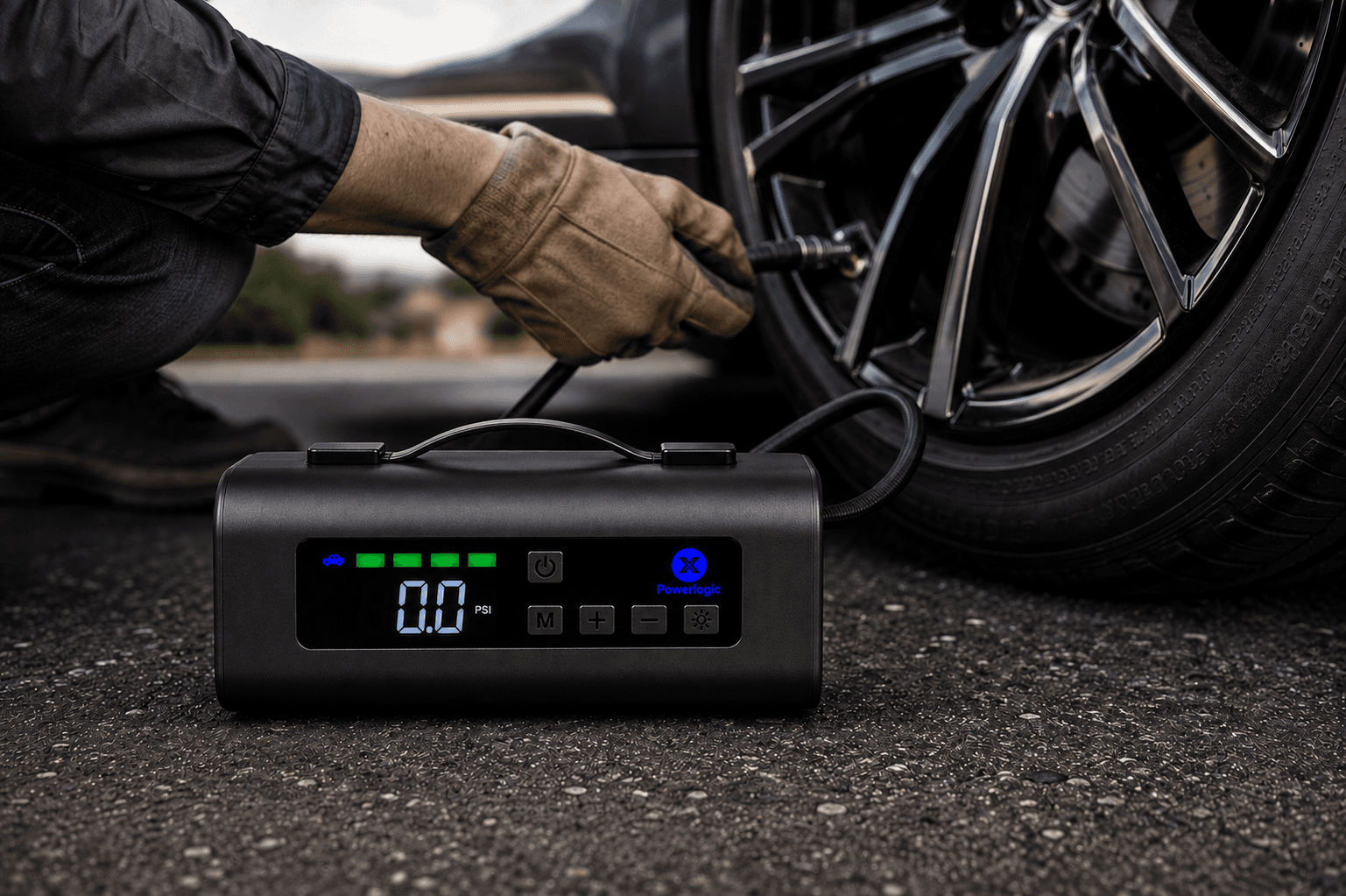 Jump Starter & Tyre Inflator 4